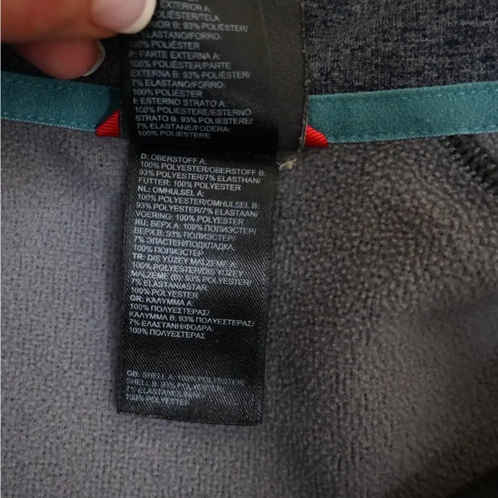 The North Face Mens S Half Zip Pullover in Dark Gray